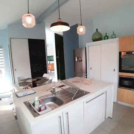 Magda A 30 Mn Pour Ou Cure Villa Dax