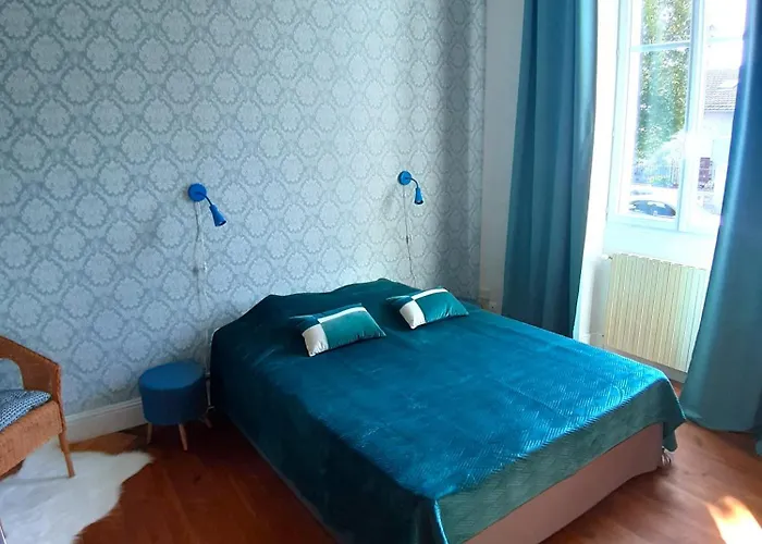 Magda A 30 Mn Pour Ou Cure Villa Dax